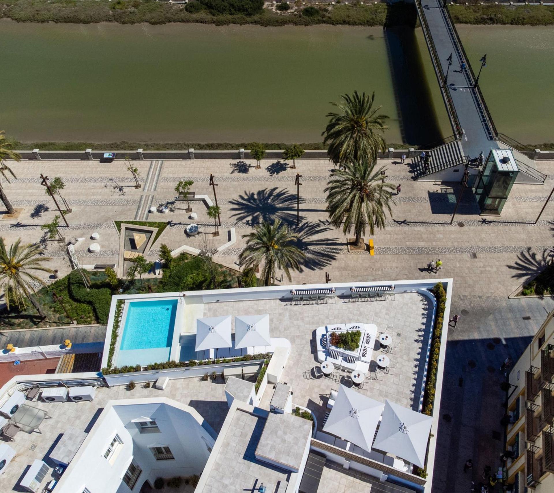 Casa De La Vega Suites Chiclana de la Frontera Eksteriør billede